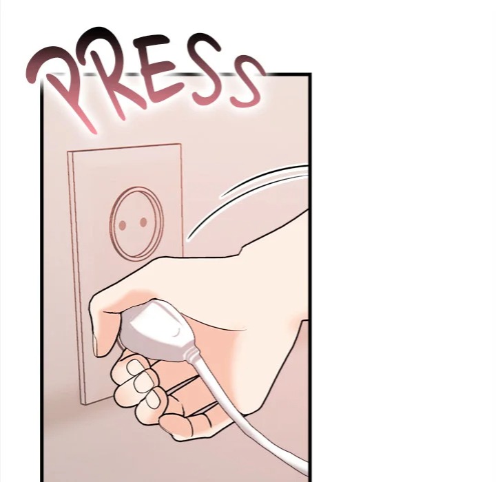 Trapped With My Boss Chapter 4 - Page 32